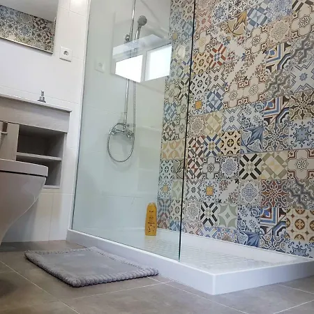 Join Our Relaxed House Near The - Mosteiros מוסטיירוס