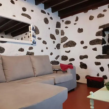 Join Our Relaxed House Near The - Mosteiros