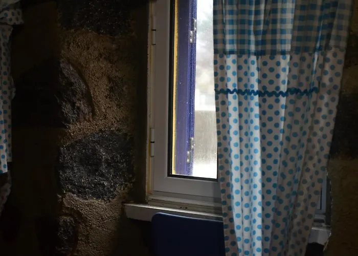 Join Our Relaxed House Near The - * Mosteiros (Azores)