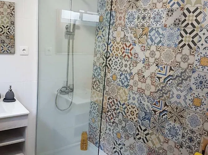 Join Our Relaxed House Near The - * Mosteiros (Azores)