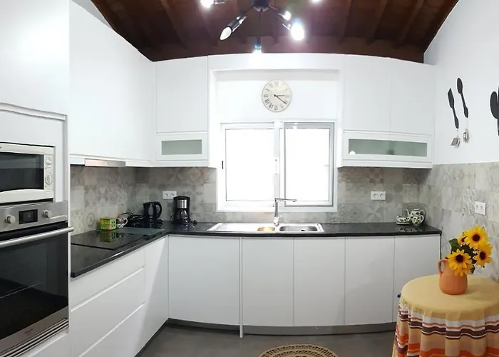 Join Our Relaxed House Near The - Dom wakacyjny Mosteiros (Azores)