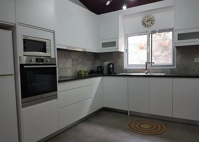 Join Our Relaxed House Near The - Dom wakacyjny Mosteiros (Azores)