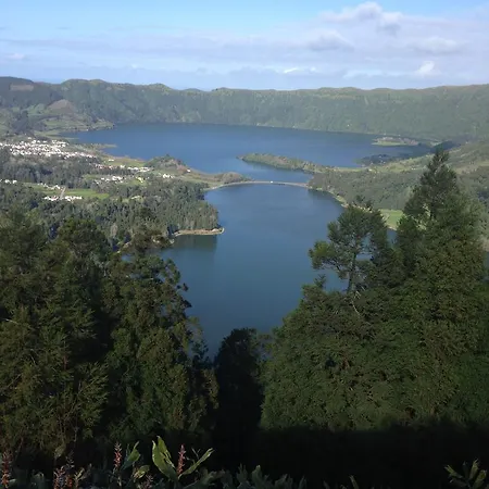 Join Our Relaxed House Near The Beach - Mosteiros Mosteiros (Azores)