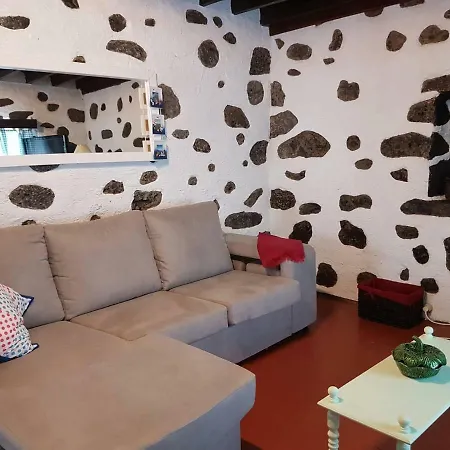 Join Our Relaxed House Near The Beach - Mosteiros Holiday home Mosteiros (Azores)